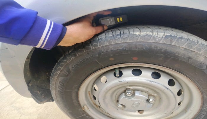 2019 Hyundai NEW SANTRO MAGNA, Petrol, Manual, 1,08,887 km, tyre