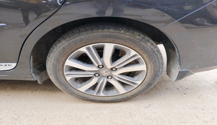 2022 Honda Amaze 1.2L I-VTEC VX CVT, Petrol, Automatic, 17,797 km, tyre