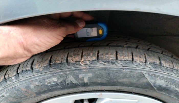 2019 Hyundai NEW SANTRO SPORTZ CNG, Petrol, Manual, 1,07,411 km, tyre