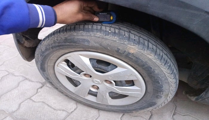 2018 Renault Kwid RXT 1.0 (O), Petrol, Manual, 74,771 km, tyre