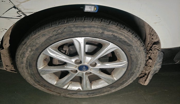 2018 Ford Ecosport TITANIUM 1.5L DIESEL, Diesel, Manual, 1,14,507 km, tyre