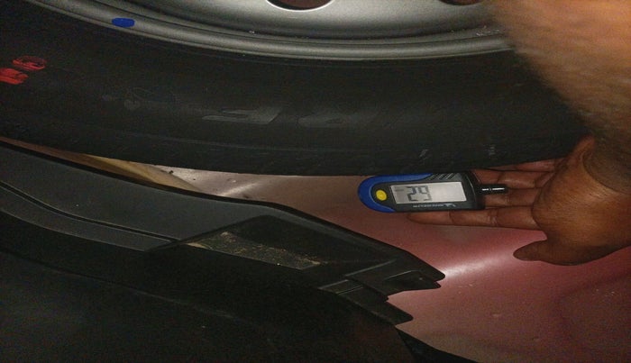 2024 Maruti Swift LXi, Petrol, Manual, 12,067 km, tyre