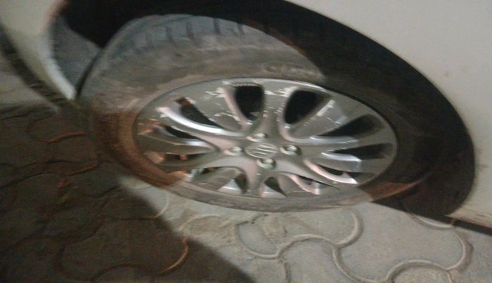 2018 Maruti Baleno ZETA PETROL 1.2, Petrol, Manual, 76,341 km, tyre