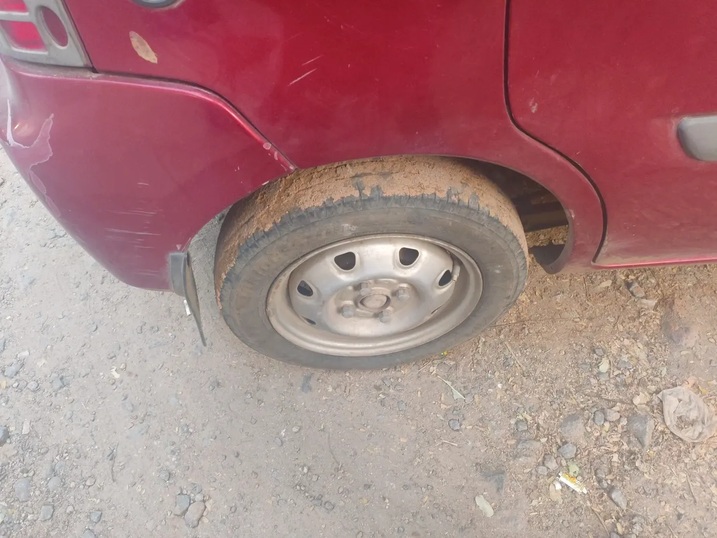 2010 Maruti Wagon R Duo DUO LXI LPG, Petrol, Manual, 1,14,023 km, tyre
