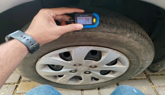 2014 Hyundai Elite i20 MAGNA 1.2, Petrol, Manual, 21,425 km, tyre