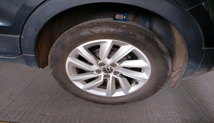 2021 Volkswagen TAIGUN HIGHLINE 1.0 TSI AT, Petrol, Automatic, 65,830 km, tyre