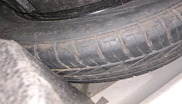 2016 Skoda Rapid AMBITION 1.5 TDI AT, Diesel, Automatic, 87,397 km, tyre