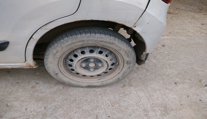 2012 Maruti Wagon R 1.0 VXI, Petrol, Manual, 68,325 km, tyre