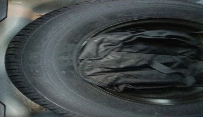 2022 Tata ALTROZ XZA PLUS, Petrol, Automatic, 28,649 km, tyre