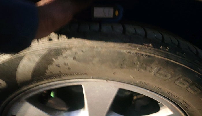 2012 Volvo XC 60 D3 Summum, Diesel, Automatic, 1,68,126 km, tyre