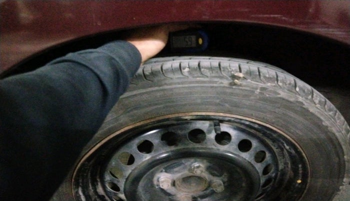 2014 Honda City 1.5L I-VTEC SV CVT, Petrol, Automatic, 1,30,861 km, tyre