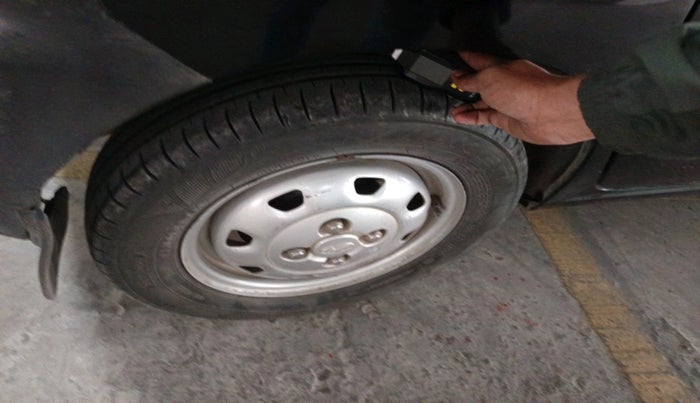 2010 Hyundai Santro Xing GL, Petrol, Manual, 28,586 km, tyre