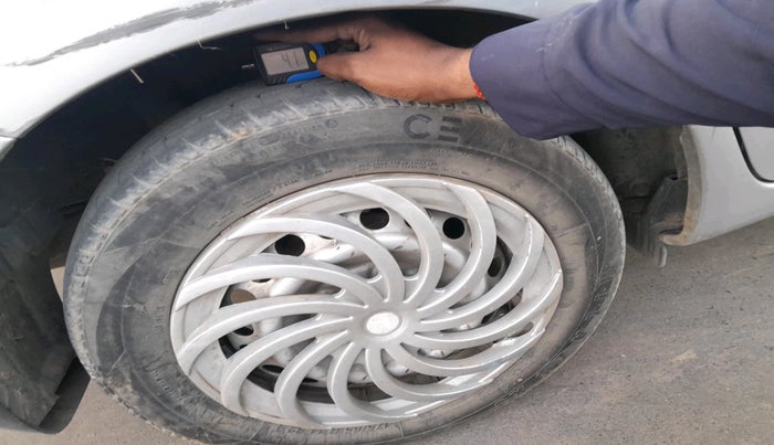 2016 Honda Amaze 1.5L I-DTEC VX, Diesel, Manual, 1,00,110 km, tyre