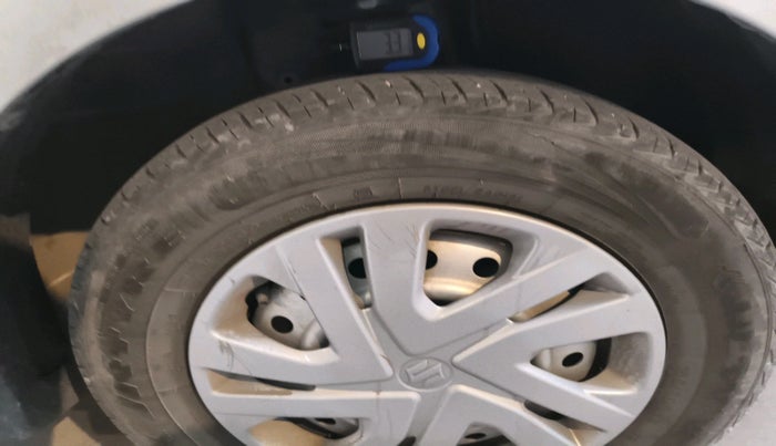 2021 Maruti New Wagon-R LXI CNG (O) 1.0, Petrol, Manual, 5,00,000 km, tyre