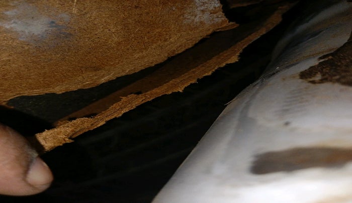 2013 Hyundai Verna FLUIDIC 1.6 VTVT SX, Petrol, Manual, 1,13,911 km, tyre