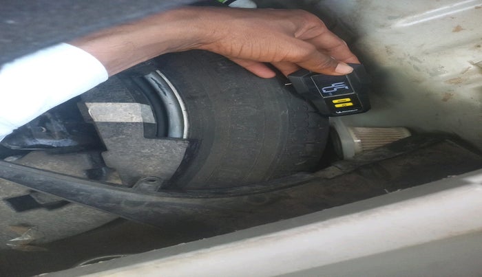 2022 Mahindra XUV300 W8 (O) 1.5 DIESEL, Diesel, Manual, 77,524 km, tyre