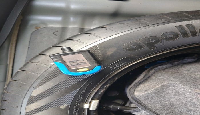 2021 Hyundai Creta S 1.5 PETROL, Petrol, Manual, 14,885 km, tyre