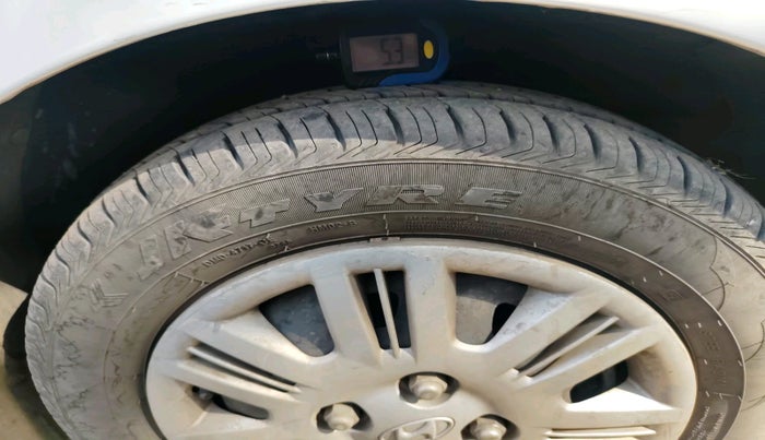 2012 Hyundai Santro Xing GLS, Petrol, Manual, 1,58,224 km, tyre