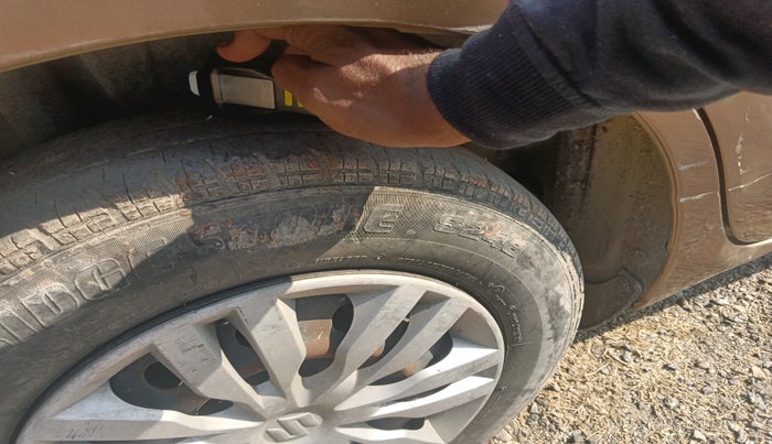 2018 Maruti Dzire VDI, Diesel, Manual, 82,047 km, tyre