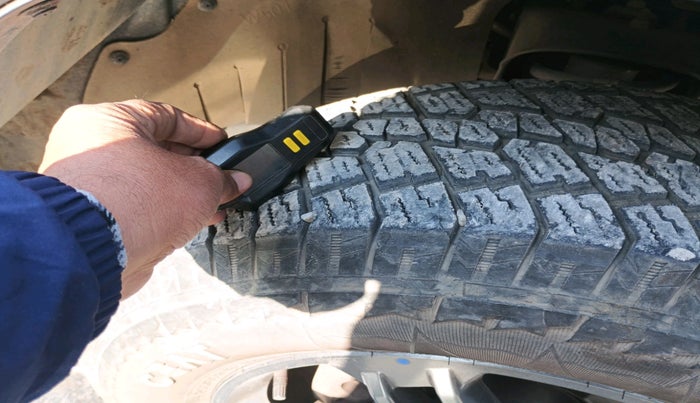 2023 Mahindra Thar LX P 2WD AT HT, Petrol, Automatic, 23,932 km, tyre