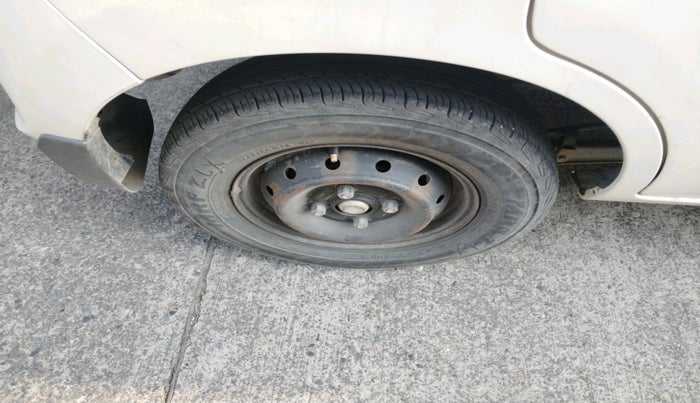 2014 Maruti Alto 800 LXI, Petrol, Manual, 69,560 km, tyre