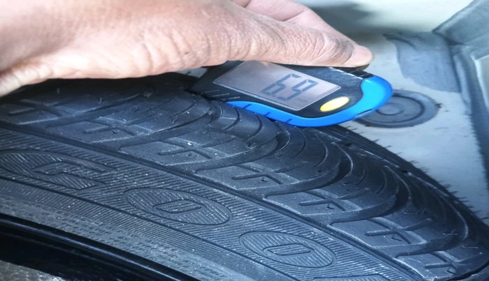 2018 Skoda Octavia L&K 1.8 TSI AT, Petrol, Automatic, 91,305 km, tyre