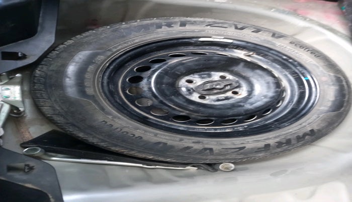 2021 Maruti Baleno DELTA PETROL 1.2, Petrol, Manual, 85,486 km, tyre