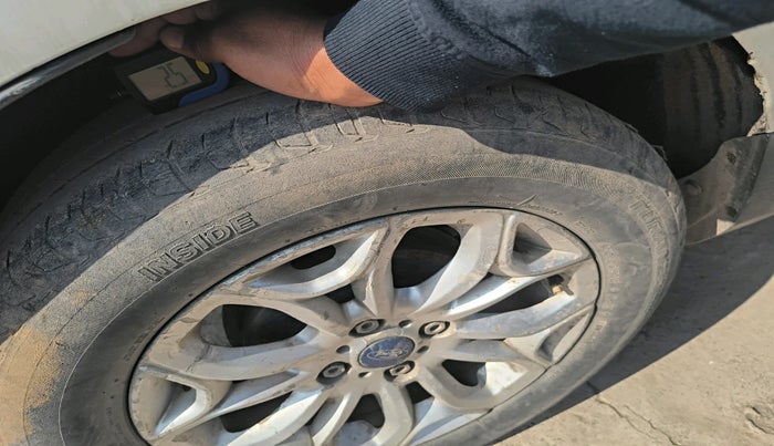 2017 Ford Ecosport TITANIUM 1.5L DIESEL, Diesel, Manual, 1,41,391 km, tyre