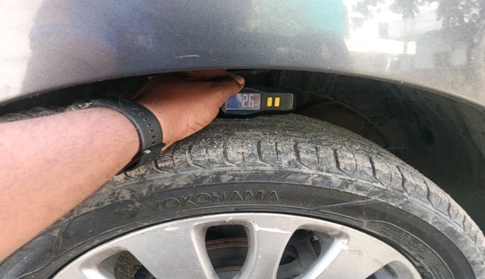 2017 Maruti Baleno ZETA PETROL 1.2, Petrol, Manual, 91,093 km, tyre