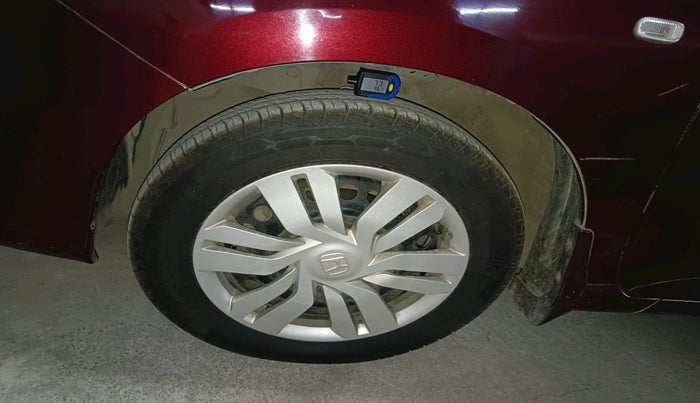 2014 Honda City 1.5L I-VTEC SV, Petrol, Manual, 28,085 km, tyre