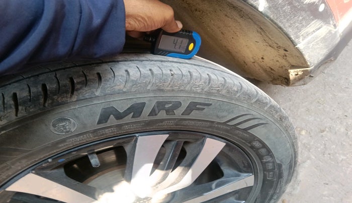 2017 Maruti Vitara Brezza VDI, Diesel, Manual, 89,089 km, tyre