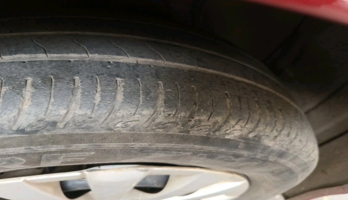 2016 Toyota Etios Liva G, Petrol, Manual, 57,076 km, tyre