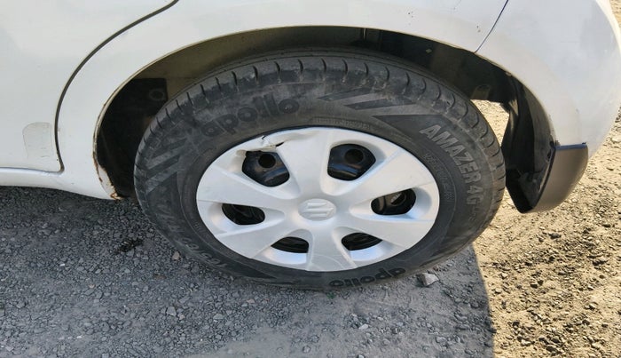 2016 Maruti Ritz VDI, Diesel, Manual, 68,660 km, tyre