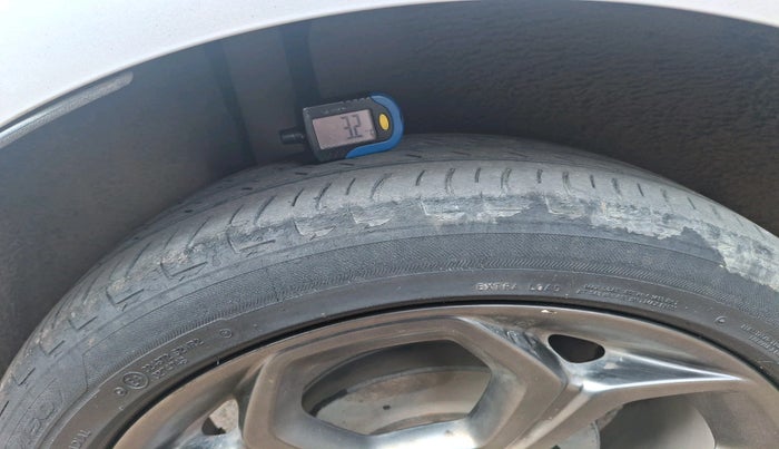 2018 Ford Ecosport TITANIUM 1.0L ECOBOOST SPORTS(SUNROOF), Petrol, Manual, 49,205 km, tyre