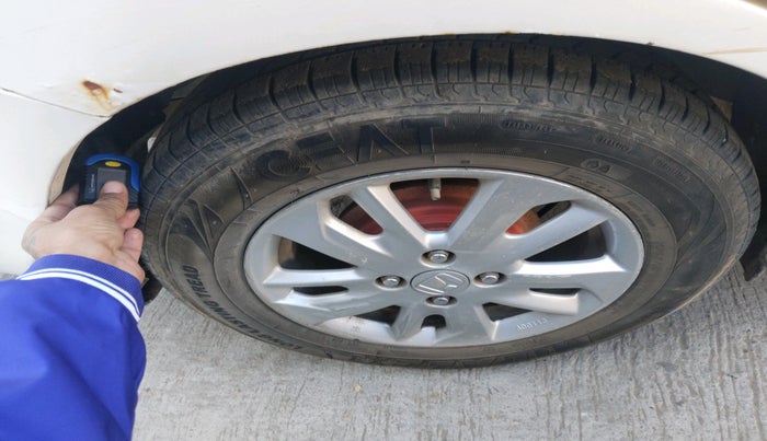 2014 Honda Amaze 1.5L I-DTEC S, Diesel, Manual, 94,973 km, tyre