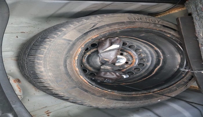 2011 Honda Jazz 1.2L I-VTEC BASE, Petrol, Manual, 46,579 km, tyre