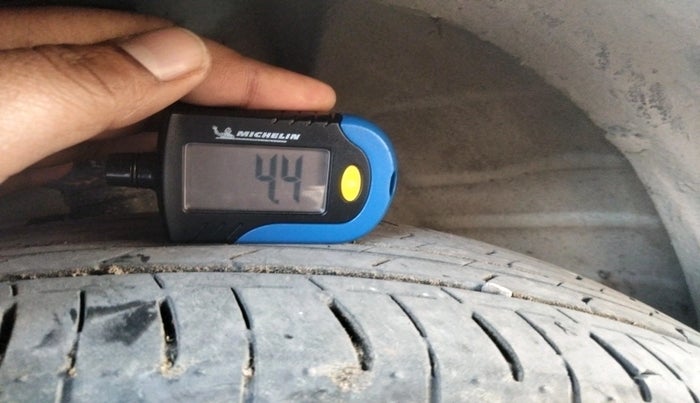 2024 Maruti Celerio VXI CNG, Petrol, Manual, 16,449 km, tyre