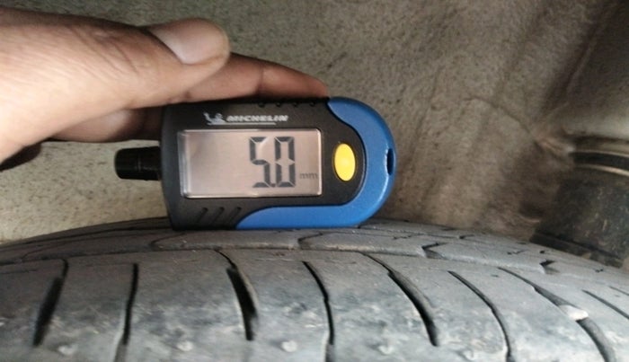 2024 Maruti Celerio VXI CNG, Petrol, Manual, 16,449 km, tyre