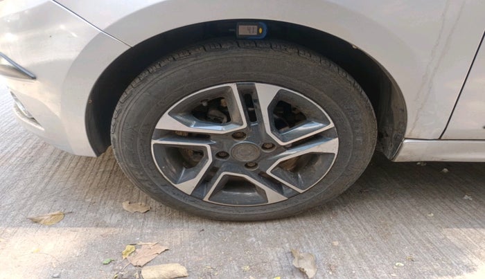 2018 Tata TIGOR XZA PETROL, Petrol, Automatic, 50,818 km, tyre