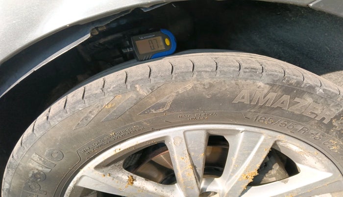 2013 Volkswagen Polo HIGHLINE DIESEL, Diesel, Manual, 1,06,499 km, tyre