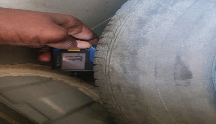 2012 Hyundai i10 MAGNA 1.2, Petrol, Manual, 42,044 km, tyre