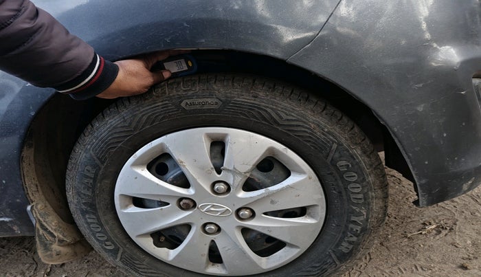 2012 Hyundai i10 MAGNA 1.1, Petrol, Manual, 31,572 km, tyre