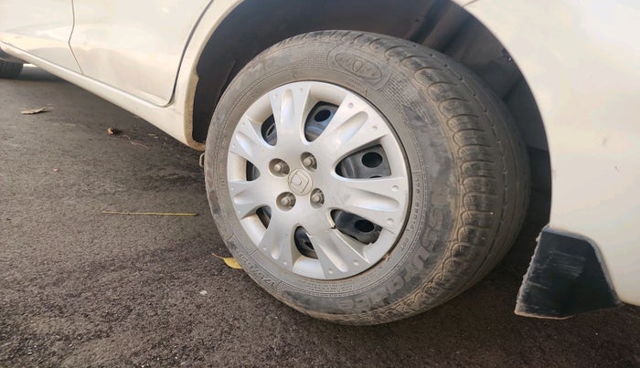 2016 Honda Amaze 1.2L I-VTEC SX, Petrol, Manual, 59,421 km, tyre