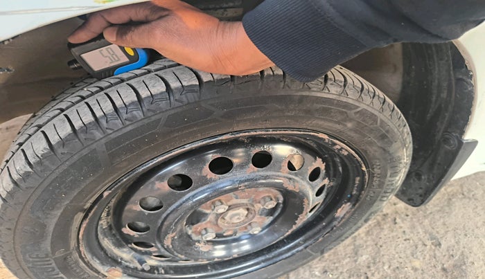 2018 Maruti Wagon R 1.0 VXI (O) AMT, Petrol, Automatic, 52,640 km, tyre