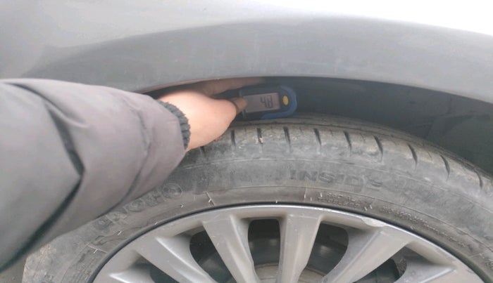 2017 Maruti Ciaz ALPHA 1.4 PETROL, Petrol, Manual, 67,273 km, tyre