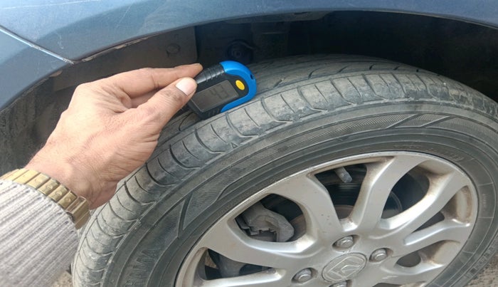 2016 Honda Amaze 1.2L I-VTEC VX, Petrol, Manual, 64,636 km, tyre