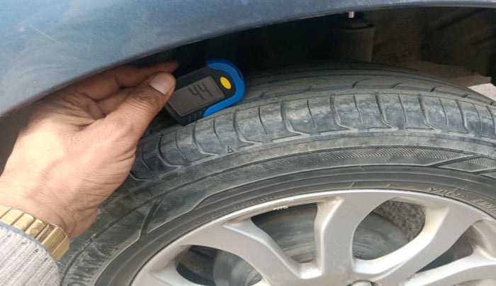 2016 Honda Amaze 1.2L I-VTEC VX, Petrol, Manual, 64,636 km, tyre