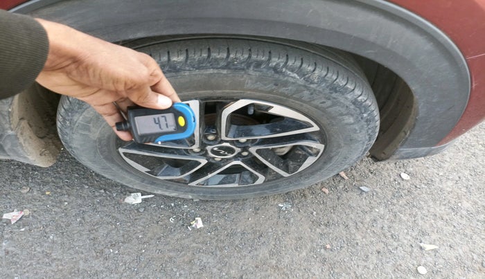 2022 KIA CARENS LUXURY 1.5 DIESEL 7 STR, Diesel, Manual, 22,470 km, tyre