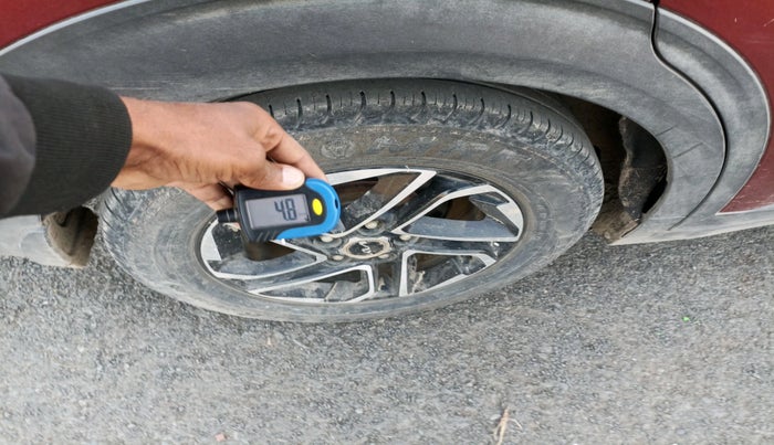 2022 KIA CARENS LUXURY 1.5 DIESEL 7 STR, Diesel, Manual, 22,470 km, tyre