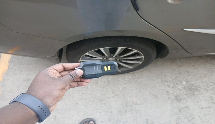 2019 Maruti Ciaz ALPHA  AT 1.5 SHVS PETROL, Petrol, Automatic, 41,485 km, tyre